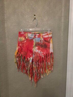 JC & JQ Rainbow Tie Dye Fringe Cut Off Festival Denim Jean Shorts M Stretchy